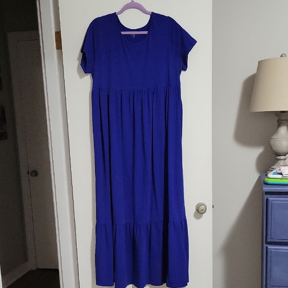Crown And Ivy Royal Blue Maxi Dress